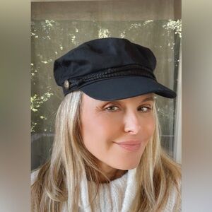 David and Young super stylish Parisian hat